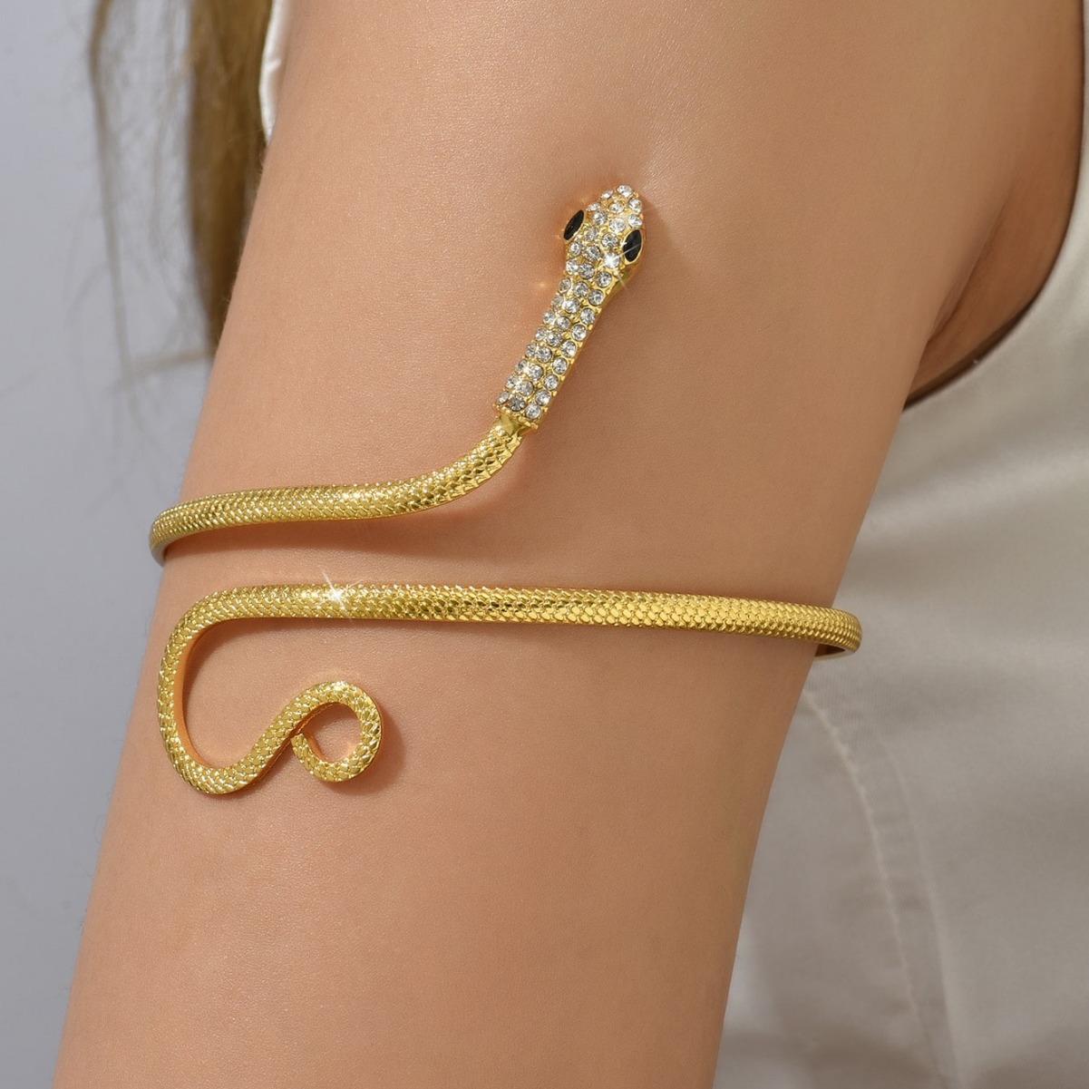 Übergroße Armstulpe aus Kupfer – Body Jewelry High End Bewertung und Preis