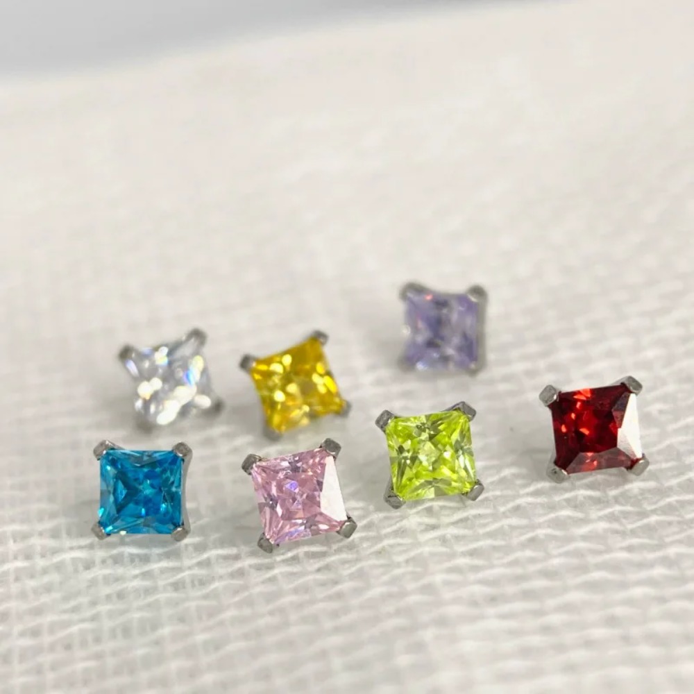 ASTM F136 Titan-Lippenpiercing – Body Jewelry Lip Ring Bewertung und Preis